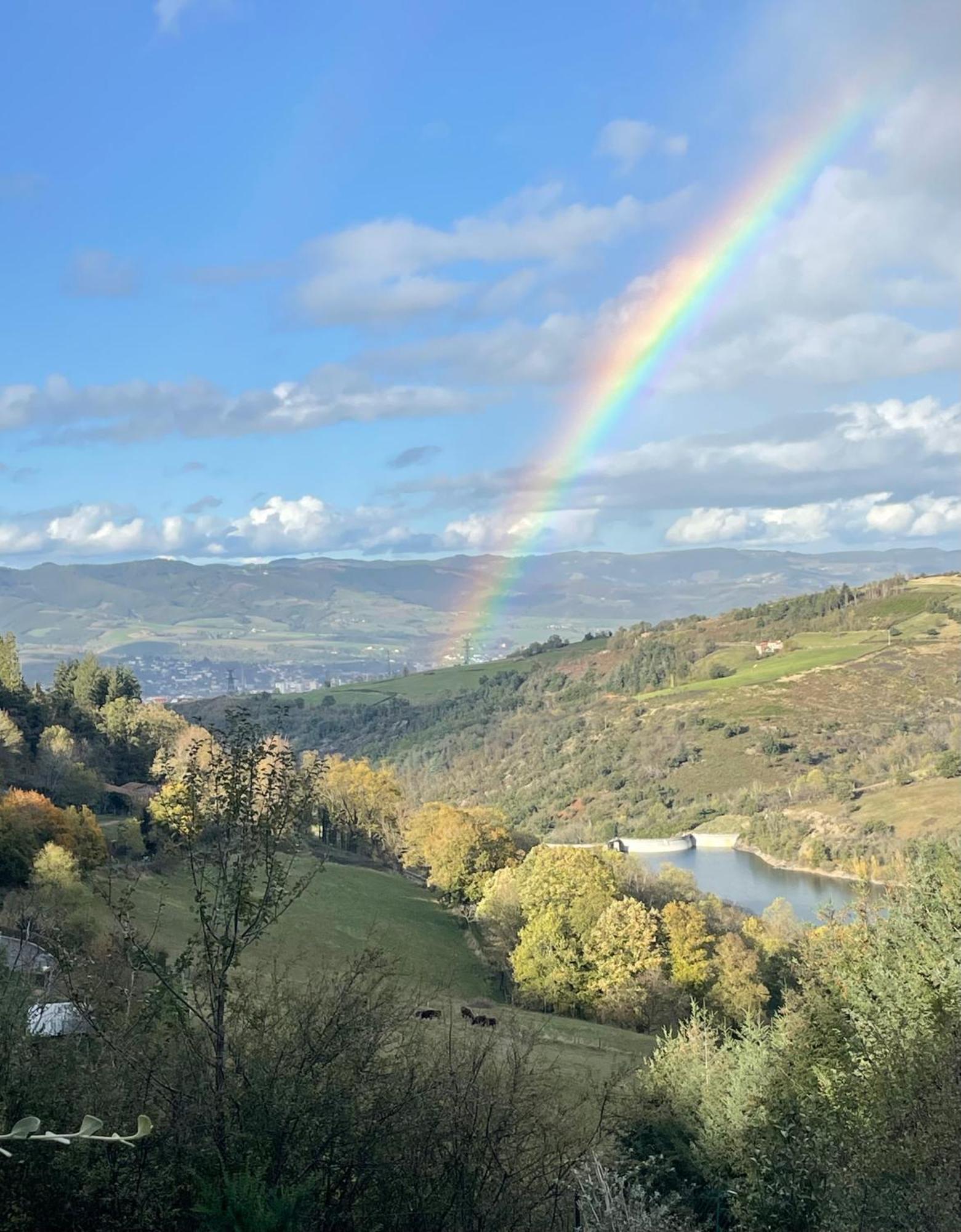 Apartamento Les Terrasses Du Pilat La Valla-en-Gier Exterior foto